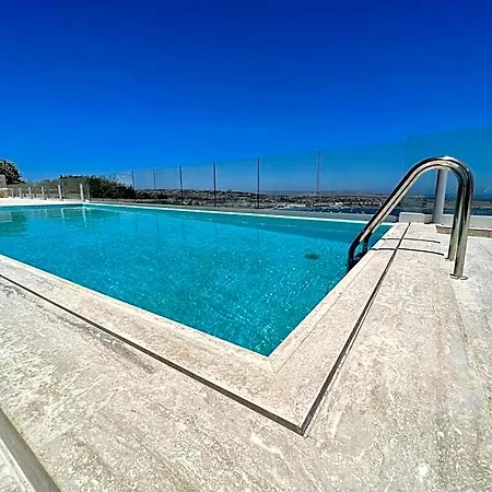 Viu57 Hotel 3*